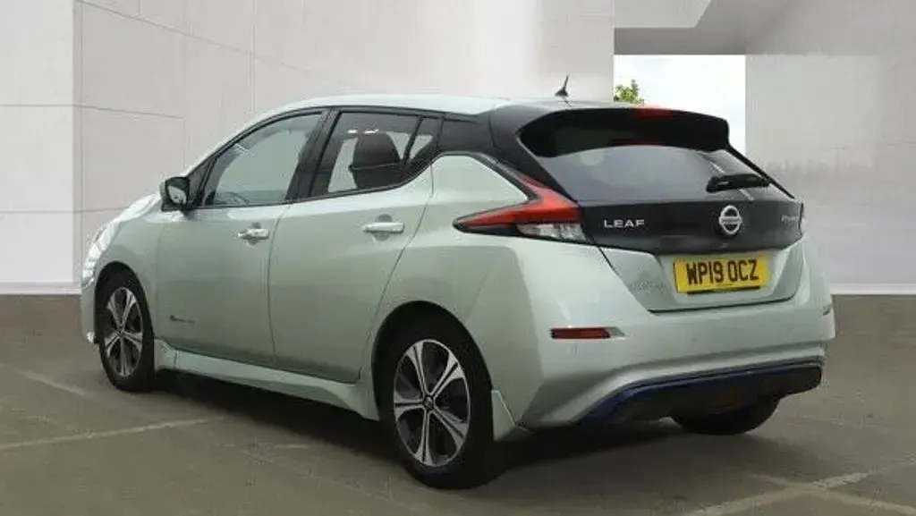 Used Nissan Leaf Tekna 39 kW (54 HP) 2019 Hatchback
