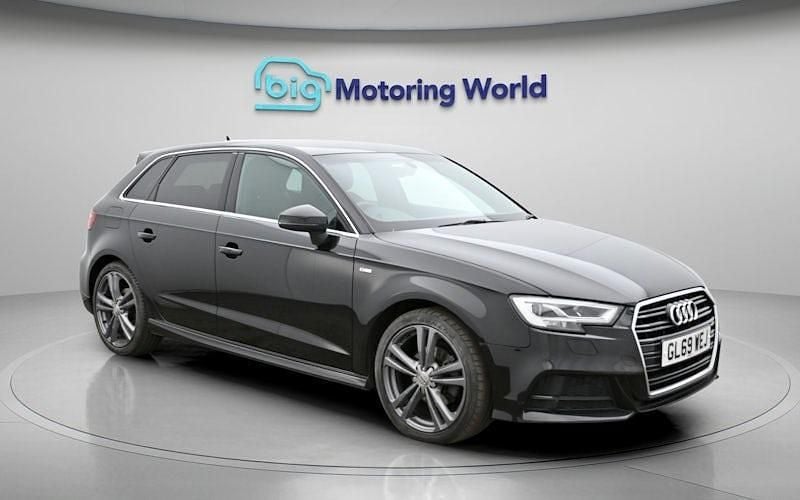 Used Audi A3 Sportback S-Line 150 HP (110 kW) 2019 Black Hatchback