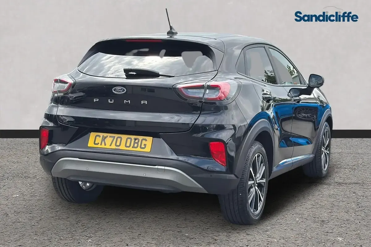 Used Ford Puma Titanium 125 HP (91 kW) 2020 Black SUV