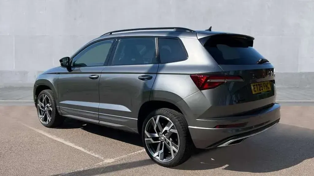 Used Skoda Karoq SportLine 150 HP (110 kW) 2025 Graphite grey SUV