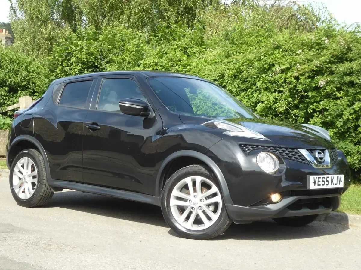 Used Nissan Juke Acenta Premium 110 HP (80 kW) 2015 Black SUV