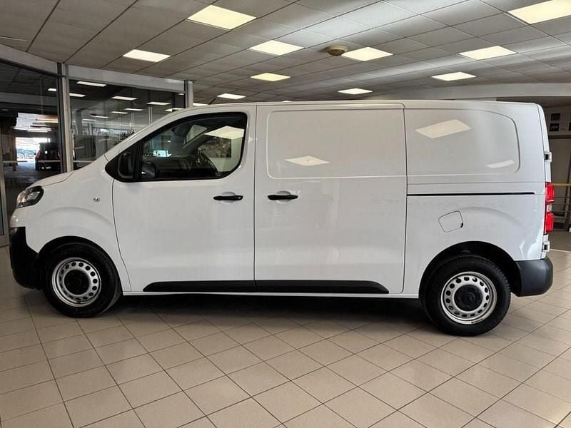 Used Vauxhall Vivaro S 2023 White MPV