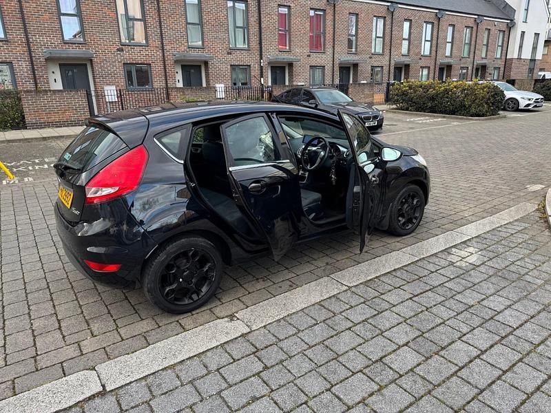 Used Ford Fiesta Zetec 2012 Black Hatchback