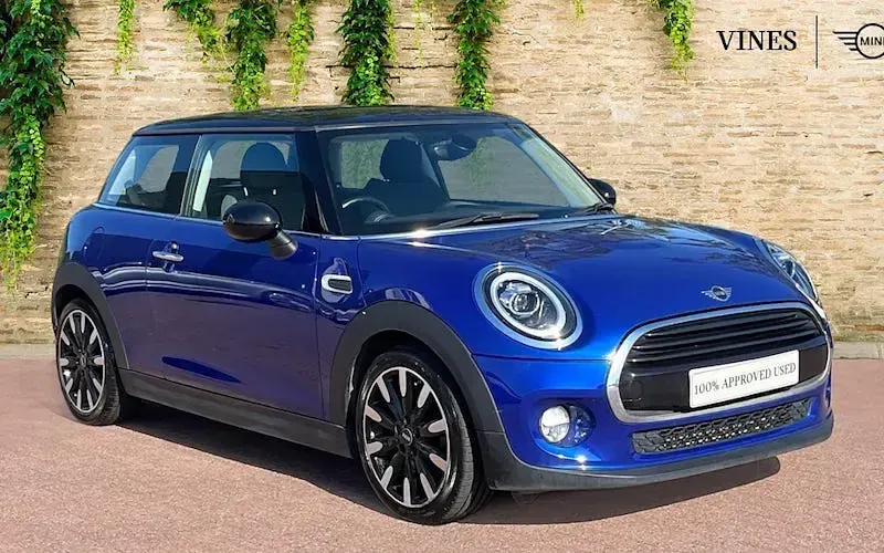 Used Mini Cooper Hatch 136 HP (100 kW) 2018 Hatchback