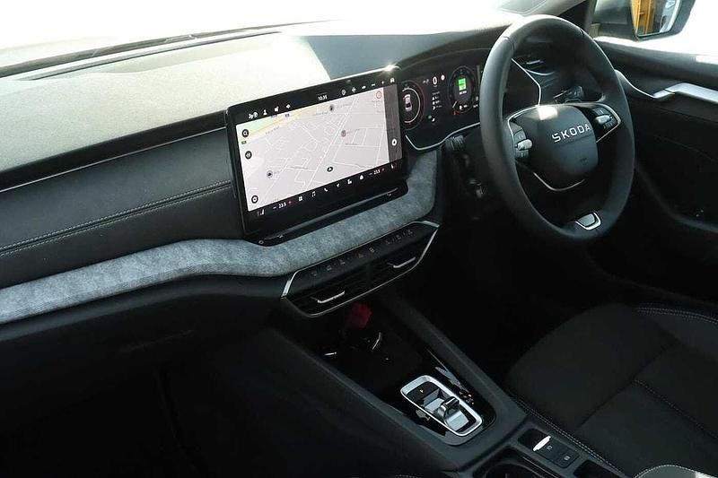 New Skoda Octavia SE L 110 HP (80 kW) 2026 Graphite grey metallic Hatchback