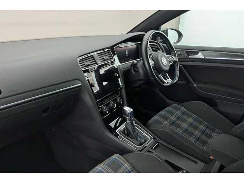 Used VW Golf VII Advance 204 HP (150 kW) 2018 Grey Hatchback