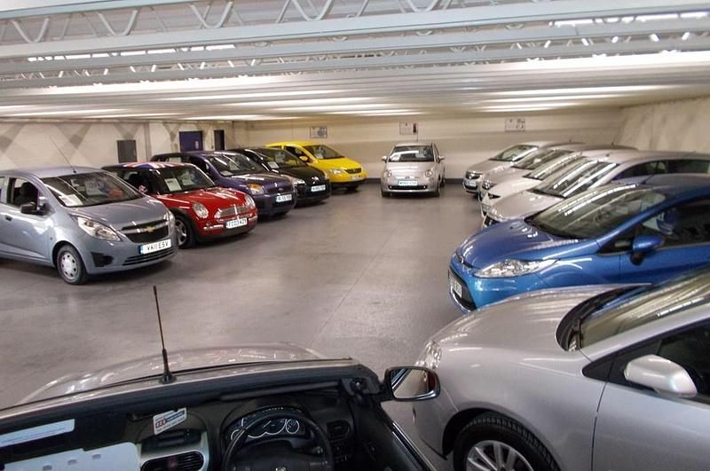 Begagnad Fiat Doblò Easy 2015 Grå Minibuss