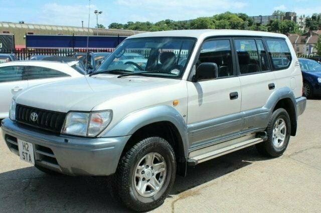 Used Toyota Land Cruiser 123 HP (90 kW) 1997 SUV