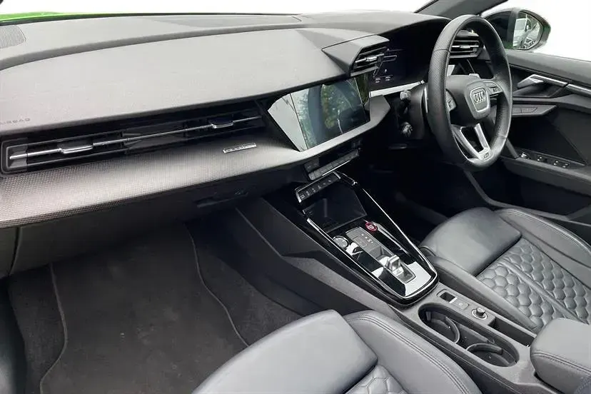 Used Audi RS3 Comfort 400 HP (294 kW) 2023 Kyalami green Sedan