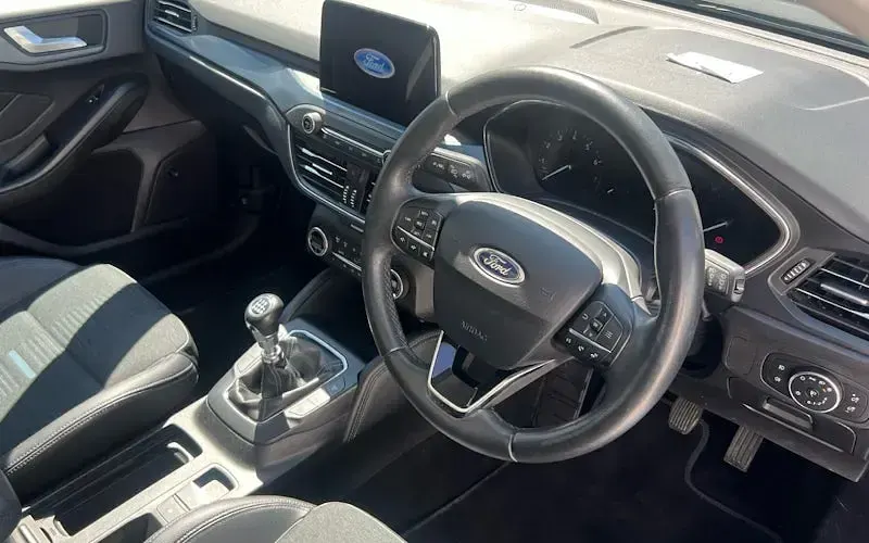 Used Ford Focus Active X 125 HP (91 kW) 2020 Grey Estate