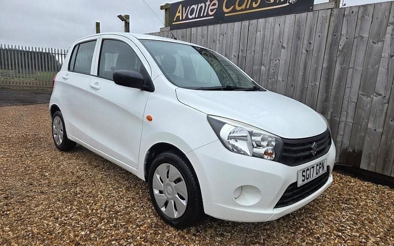 Used Suzuki Celerio 68 HP (50 kW) 2017 White Hatchback