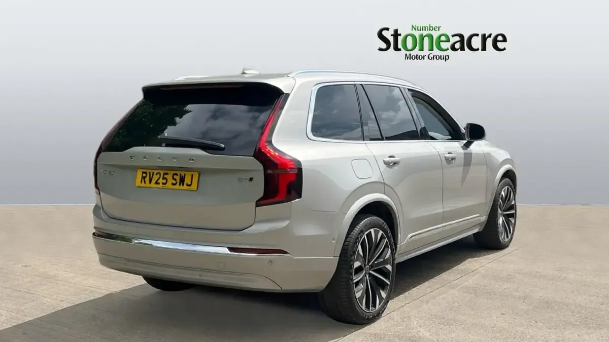 Used Volvo XC90 Ultra 455 HP (334 kW) 2025 Silver SUV