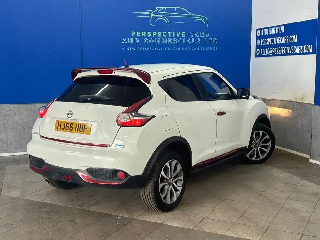 Used Nissan Juke S 110 HP (80 kW) 2016 White SUV