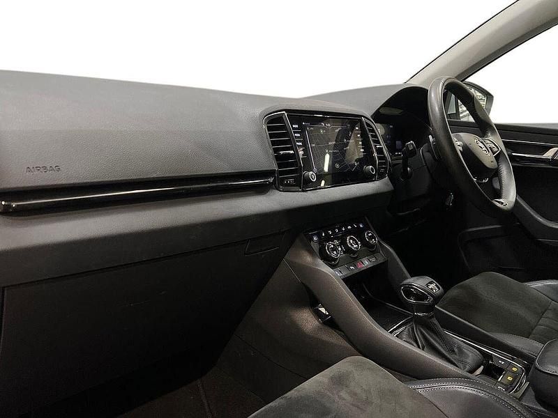 Gebraucht Skoda Karoq SE L 110 PS (80 kW) 2023 Silber SUV