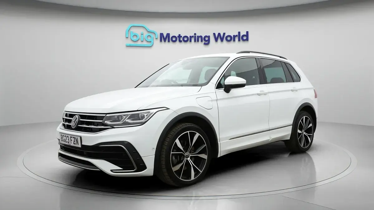 Used VW Tiguan R-line 242 HP (177 kW) 2023 SUV