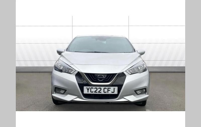 Used Nissan Micra Acenta 92 HP (67 kW) 2022 Silver Hatchback