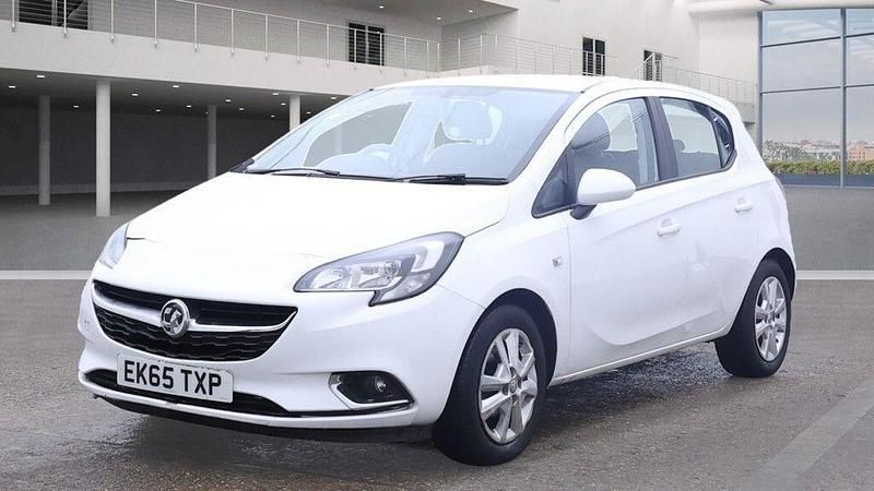 White Used 2015 Vauxhall Corsa Design Edition Hatchback | £3,326 (Fair price) - Image 1/3