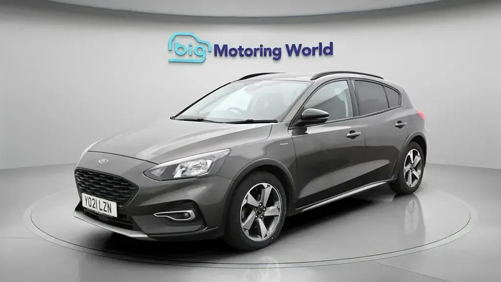 Used Ford Focus Active 120 HP (88 kW) 2021 Grey Hatchback