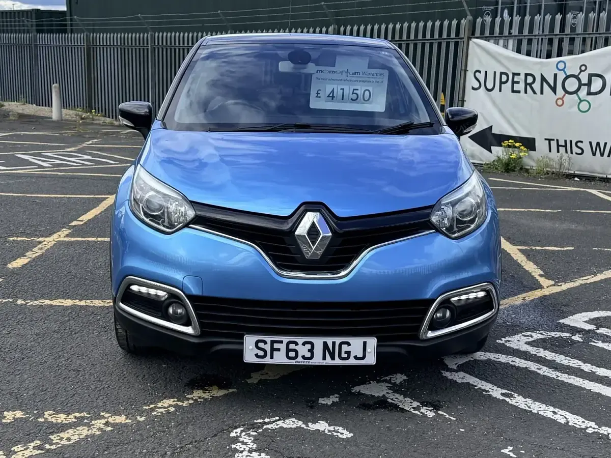 Used Renault Captur Dynamique 90 HP (66 kW) 2013 Blue/black SUV