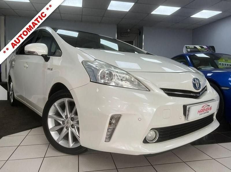 Used Toyota Prius+ Plus 136 HP (100 kW) 2013 White MPV