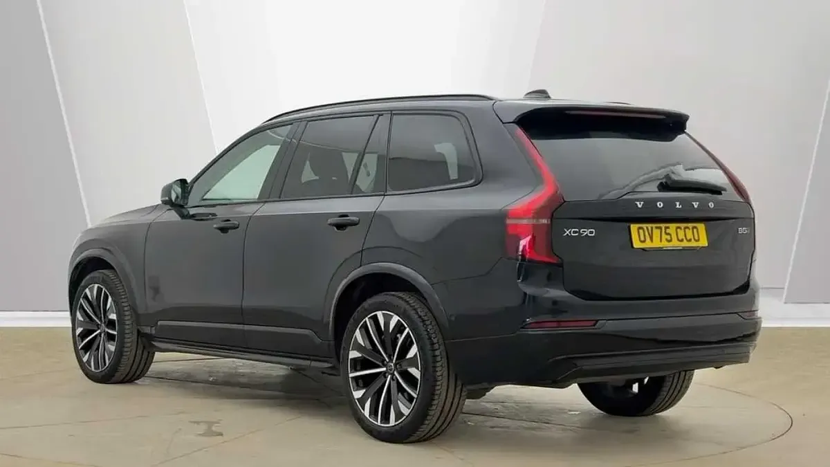 Usado Volvo XC90 Plus 455 HP (334 kW) 2025 Preto SUV