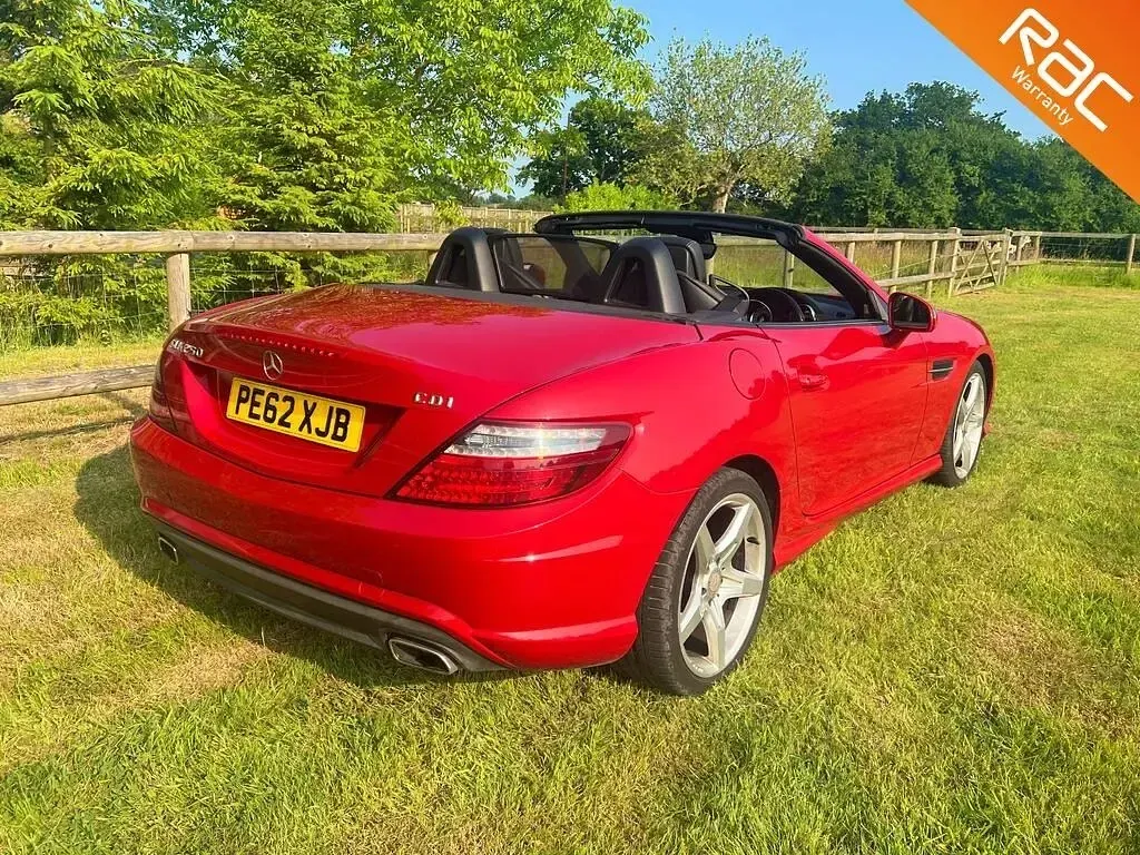 Used Mercedes SLK250 AMG 204 HP (150 kW) 2012 Red Cabriolet