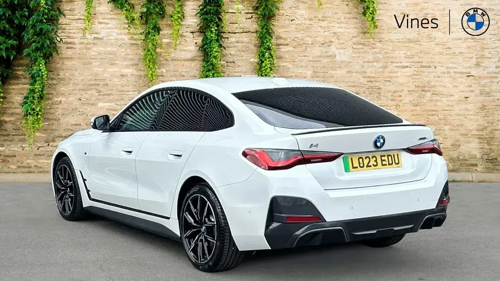 Used BMW i4 M Sport 246 kW (335 HP) 2023 White Sedan