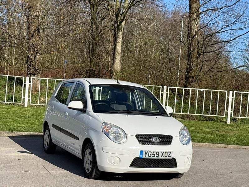 Used Kia Picanto 2009 White Hatchback