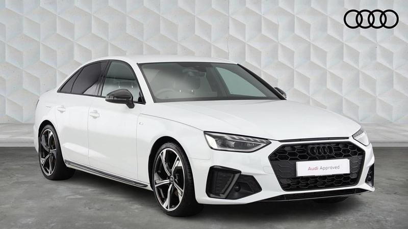 Used Audi A4 Black Edition 150 HP (110 kW) 2022 White Sedan