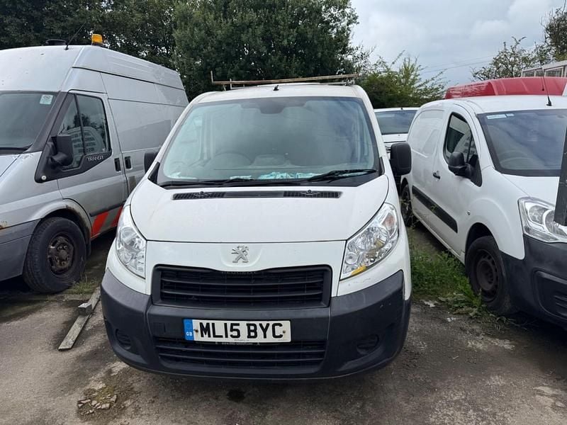Used Peugeot Expert 90 HP (66 kW) 2015 White Van