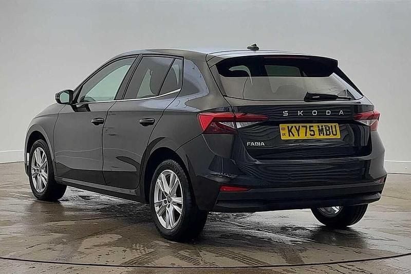 Used Skoda Fabia SE L 85 HP (62 kW) 2025 Black magic pearl effect Hatchback