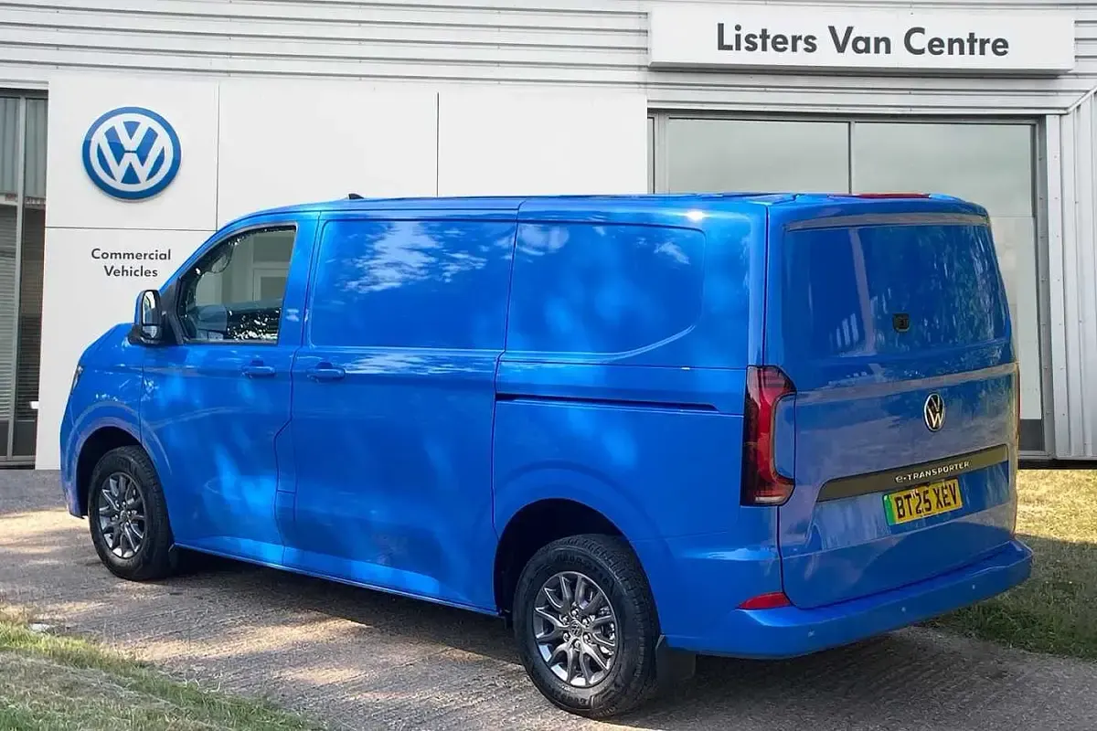 New VW T7 Pro 160 kW (218 HP) 2025 Mid blue Van