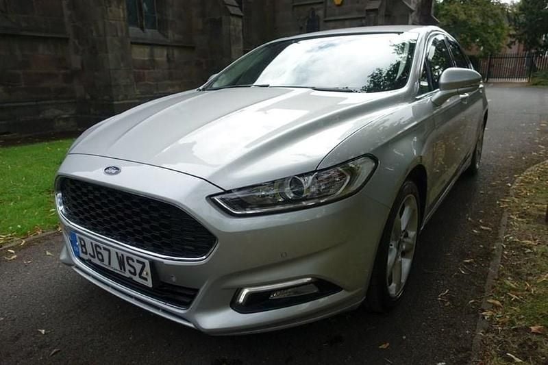 Silver Used 2017 Ford Mondeo Titanium Hatchback | £9,000 (Good price) - Image 1/1