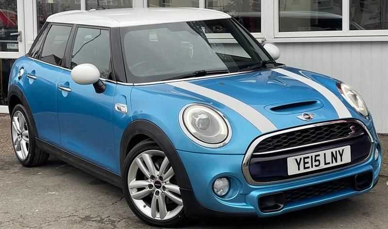 Usado Mini Cooper S Hatch 192 HP (141 kW) 2015 Azul Citadino