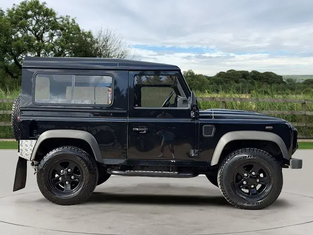 Used Land Rover Defender 2011 Black Hatchback