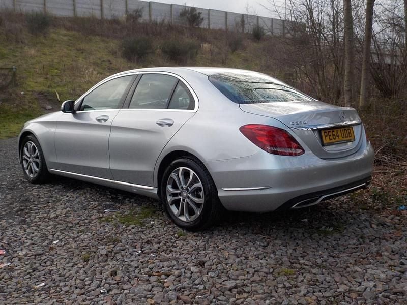 Used Mercedes C200 184 HP (135 kW) 2014 Silver Sedan