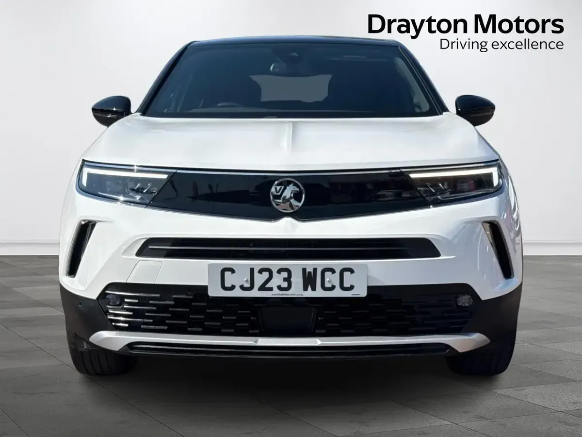 Used Vauxhall Mokka Ultimate 130 HP (95 kW) 2023 White SUV