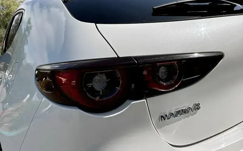 Used Mazda 3 Homura-Line 140 HP (102 kW) 2025 White Hatchback