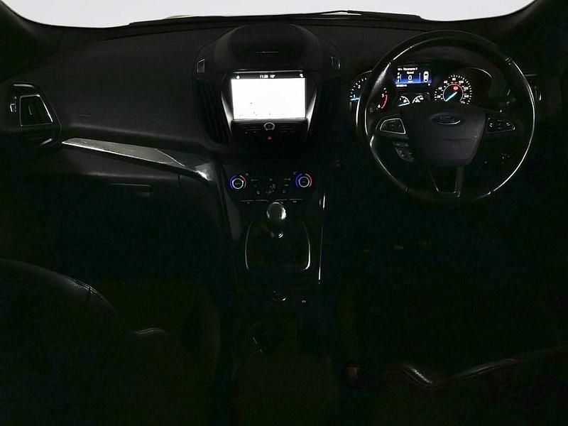 Used Ford Kuga ST-Line 150 HP (110 kW) 2018 White SUV