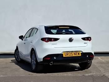 Used Mazda 3 Prime-Line 140 HP (102 kW) 2024 White Hatchback