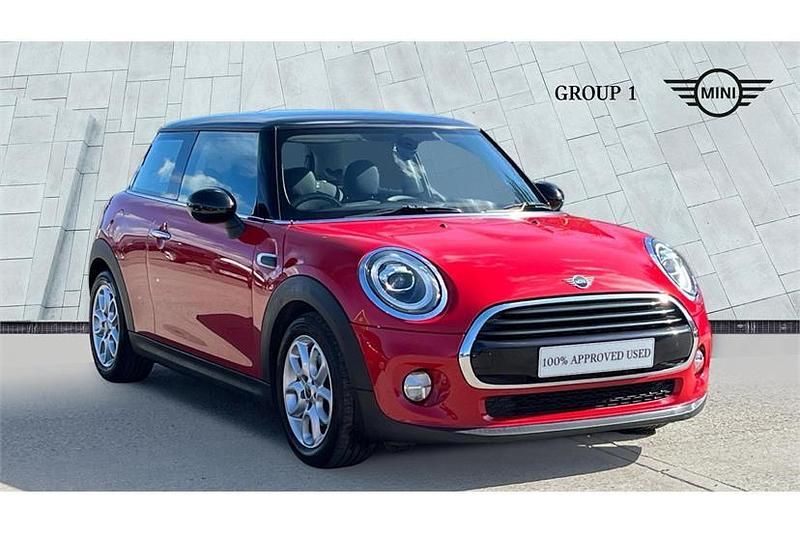 Used Mini Cooper 136 HP (100 kW) 2018 Red Hatchback
