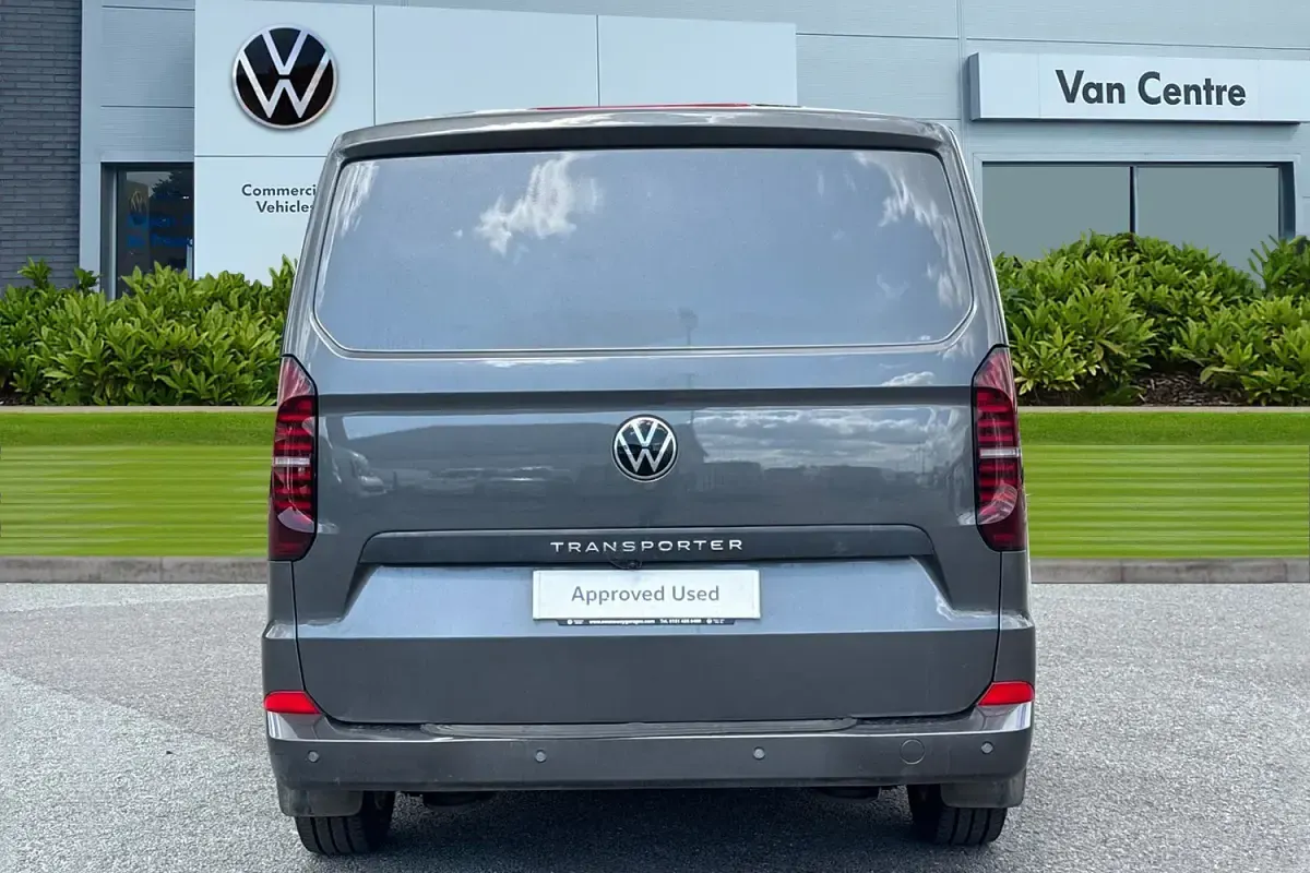 Second-hand VW Transporter Pro 2025 Gri Van