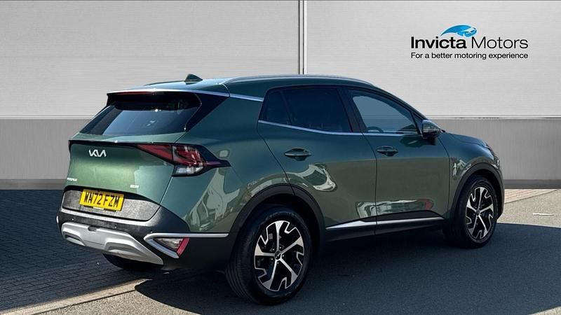 Used Kia Sportage 180 HP (132 kW) 2022 Green SUV