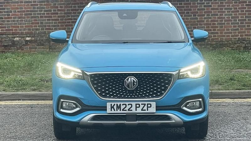 Blue Used 2022 MG HS Exclusive SUV | £15,999 (Fair price) - Image 1/4