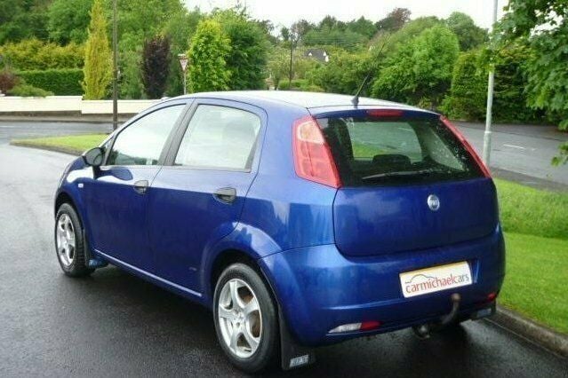 Used Fiat Grande Punto 65 HP (47 kW) 2006 Hatchback