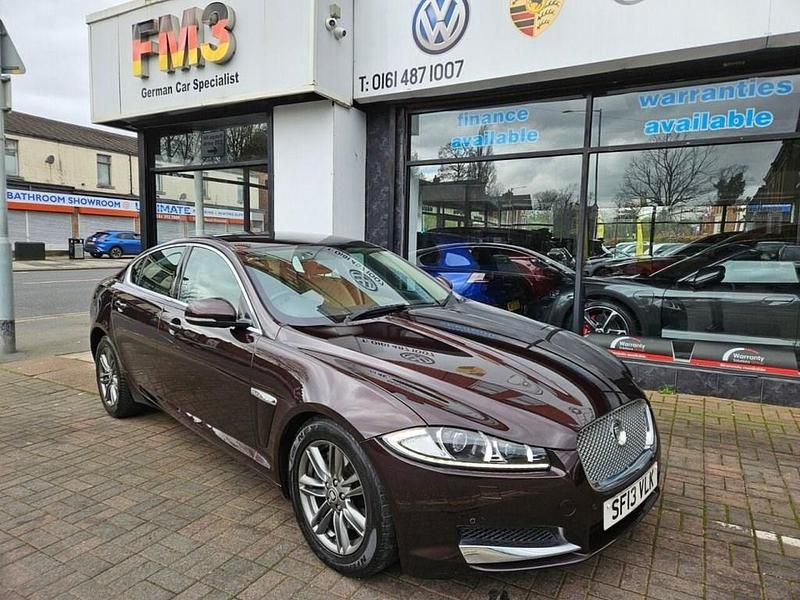 Used Jaguar XF Luxury 200 HP (147 kW) 2013 Red Sedan