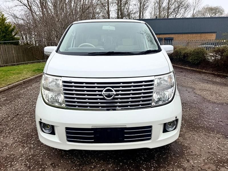 Used Nissan Elgrand 2005 Black MPV