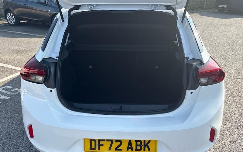 Second-hand Vauxhall Corsa Design Edition 75 CP (55 kW) 2022 Other Hatchback