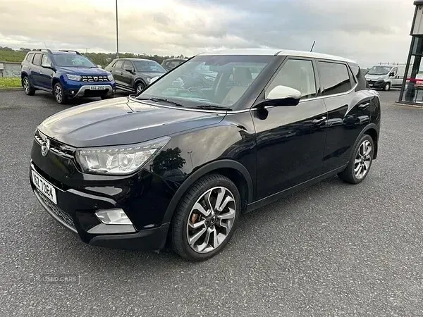 Used SsangYong Tivoli 115 HP (84 kW) 2018 Black SUV