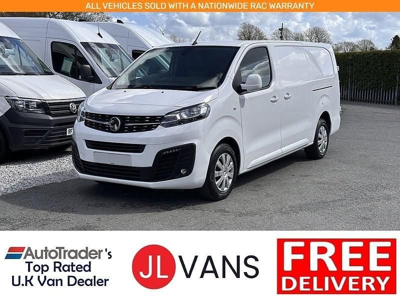 Used Vauxhall Vivaro Sportive 100 HP (73 kW) 2020 White MPV